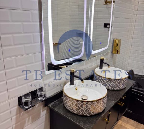 4 Bedroom Mansion Kiira15